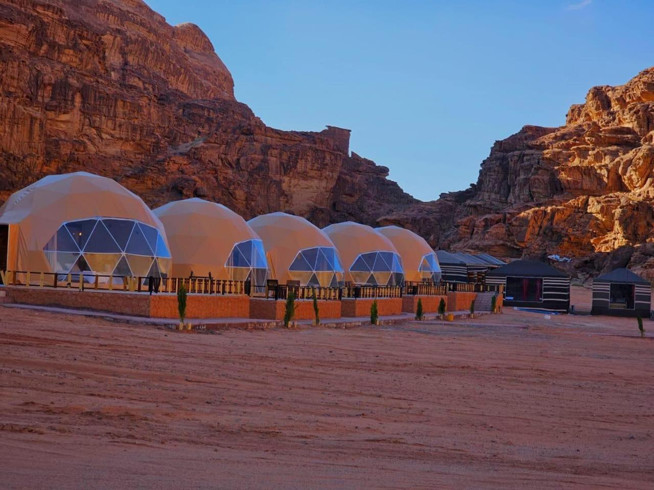 Sunrise Luxury Camp Hotel Wadi Rum Exterior foto